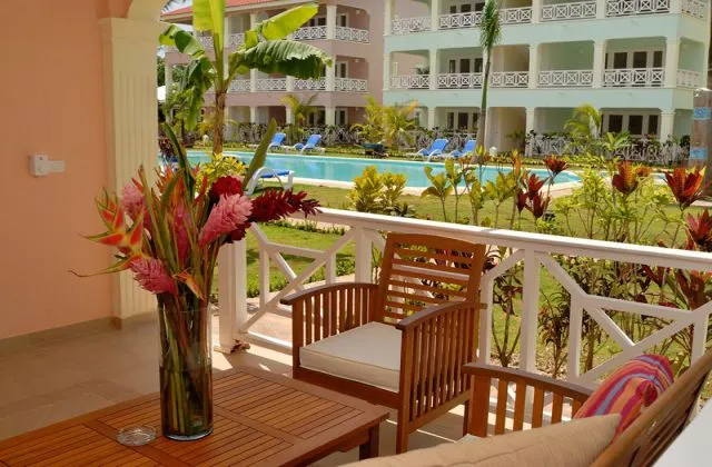 Apartamento Playa Turchese Residence Las Terrenas terraza vista piscina